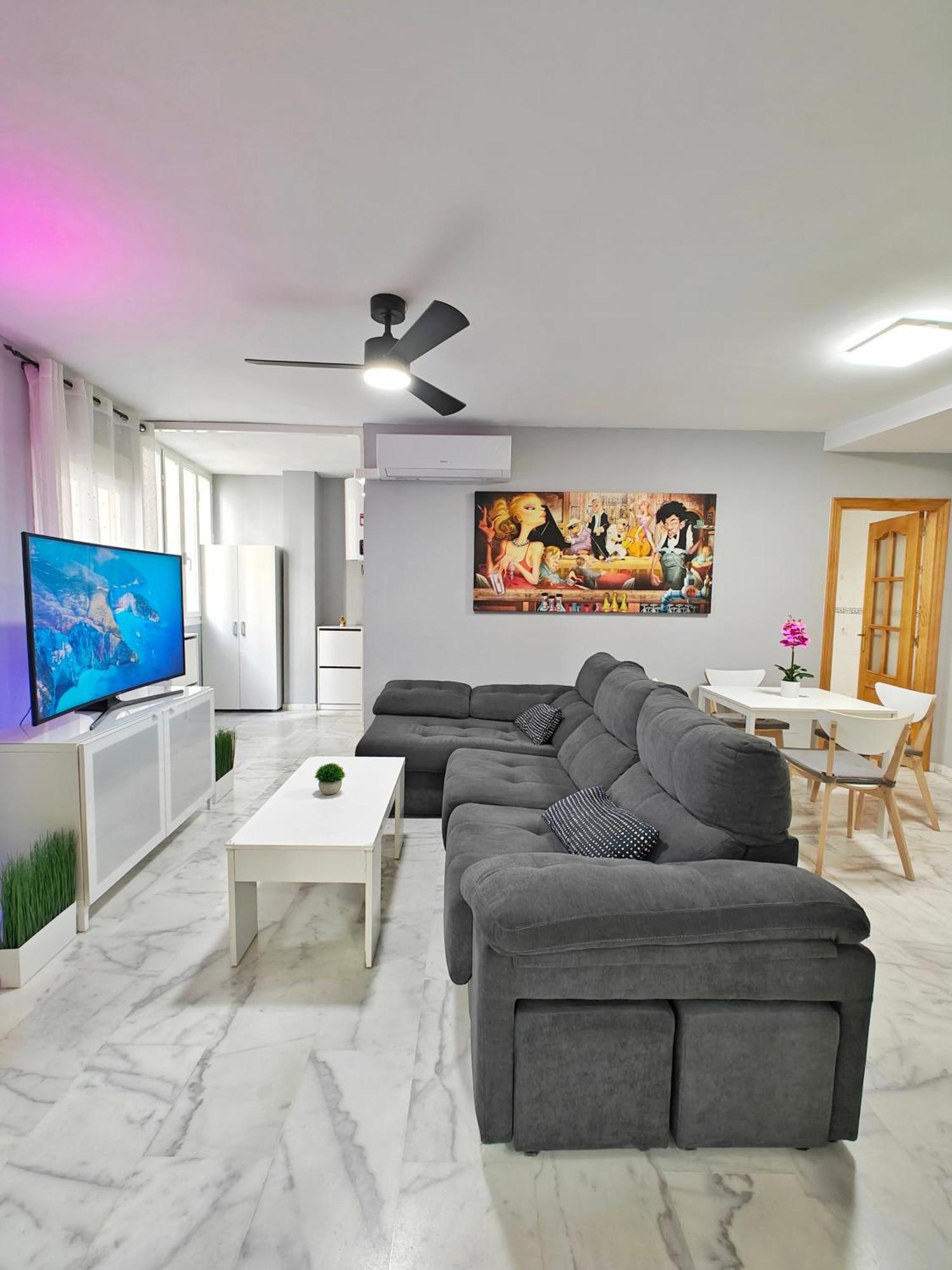Moderno Piso Centrico 3 Habitaciones Junto Al Mar 에스테포나 외부 사진